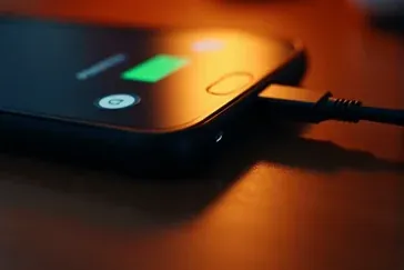 Dlaczego ładowarka nie ładuje telefonu? Kompleksowy przewodnik po diagnozie i rozwiązaniach